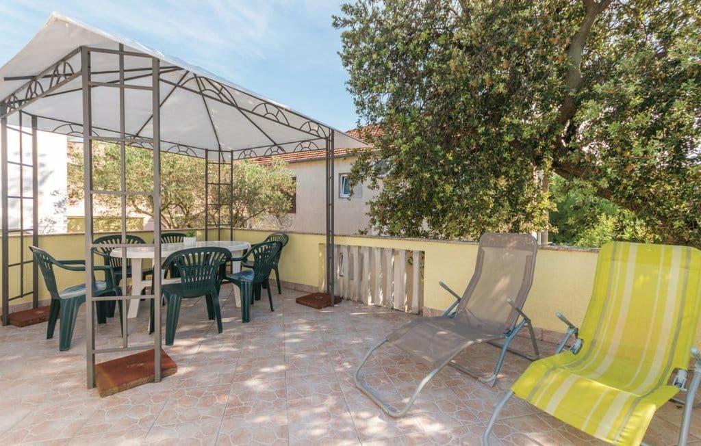Apartmani Andrija Pakoštane Kültér fotó